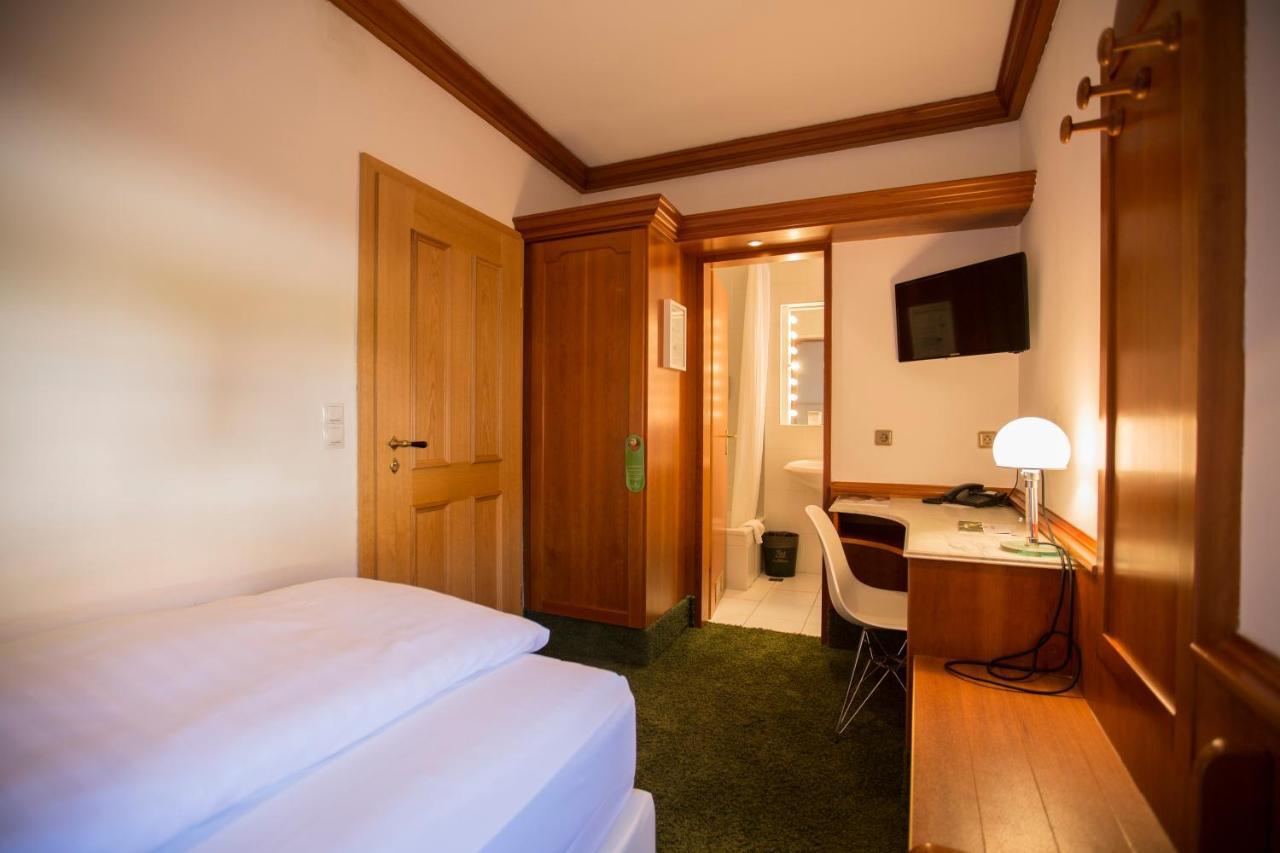 Romantik Hotel Zur Schwane Volkach Zewnętrze zdjęcie